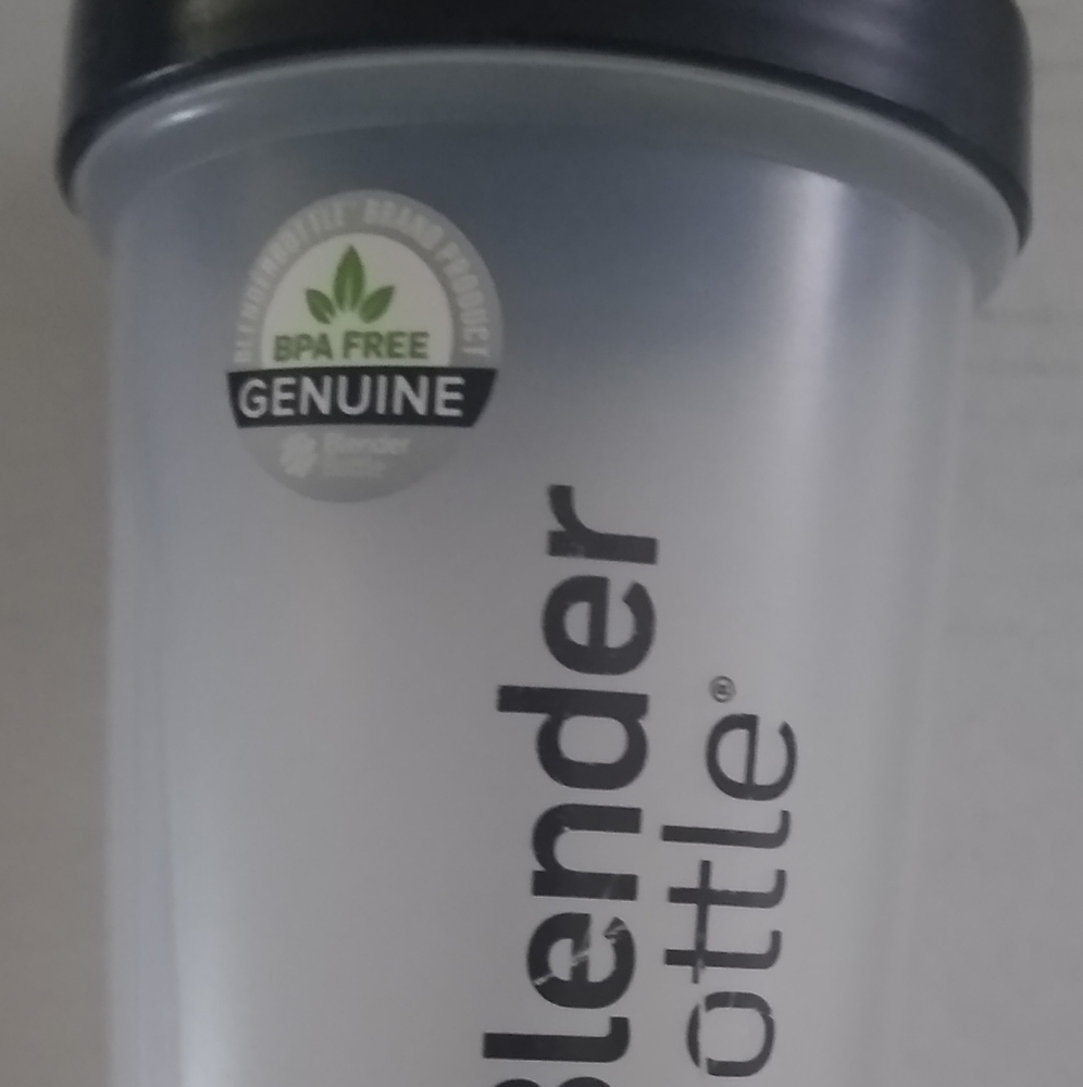 28 oz Blender Bottle